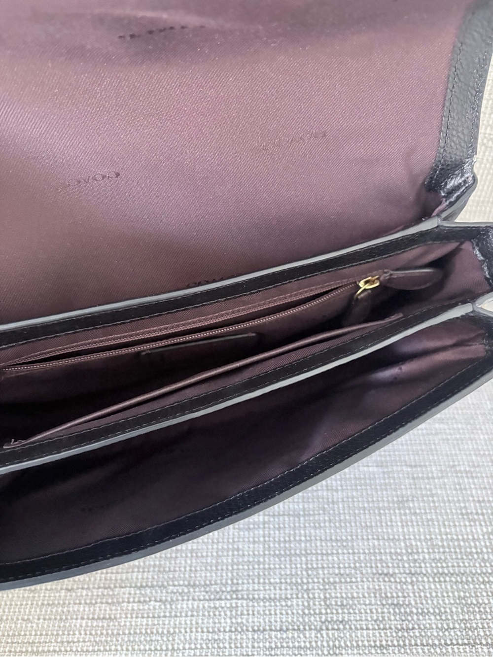 Coach Cassie Crossbody - Picture 4 of 9